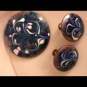 Enamel/copper brooch & earrings set signed Inga